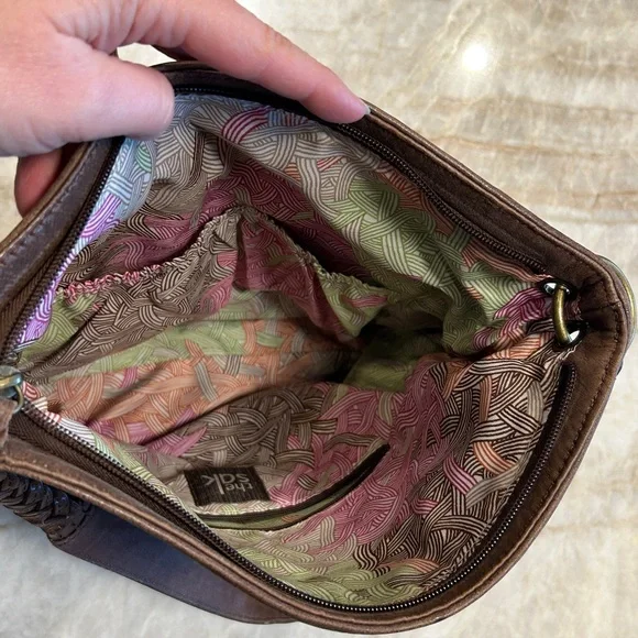 The Sak Brown Leather Shoulder Bag EUC | Classic Everyday Purse - Picture 7 of 10